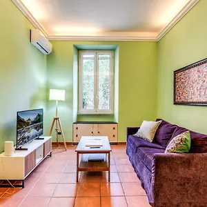 https://lovely-flat-in-testaccio.it-romehotels.com