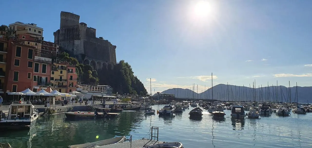 Comodo Al Mare Lerici Appartamento
